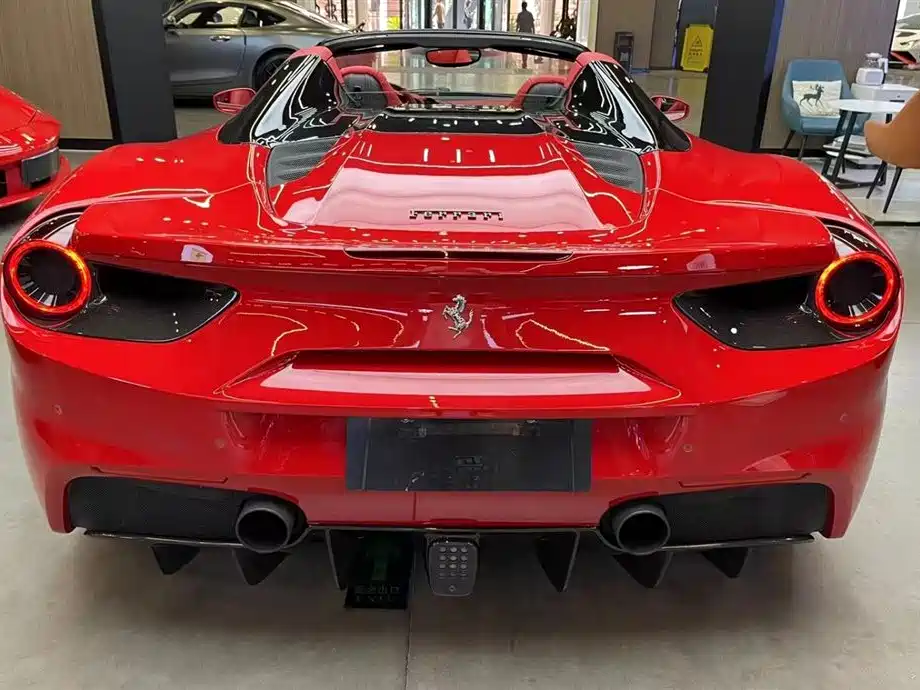 Ferrari 488 2016 — фото 4