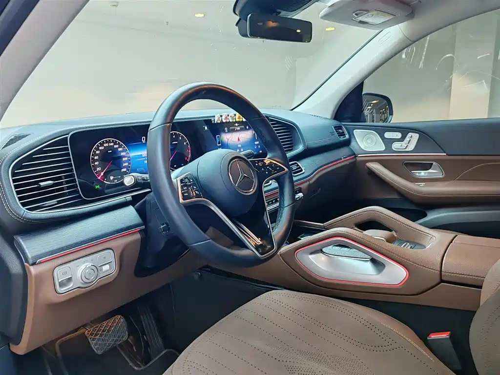 Mercedes-Benz GLE 2025 — фото 15