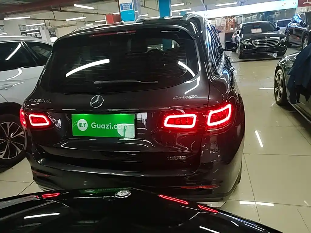 Mercedes-Benz GLC 2021