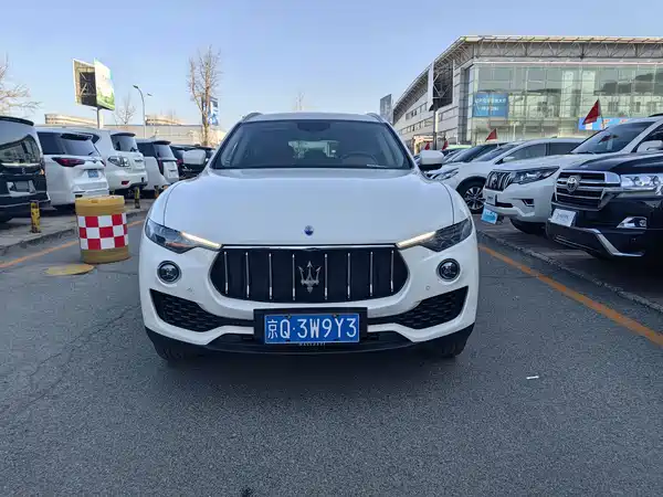 Maserati Levante 2016