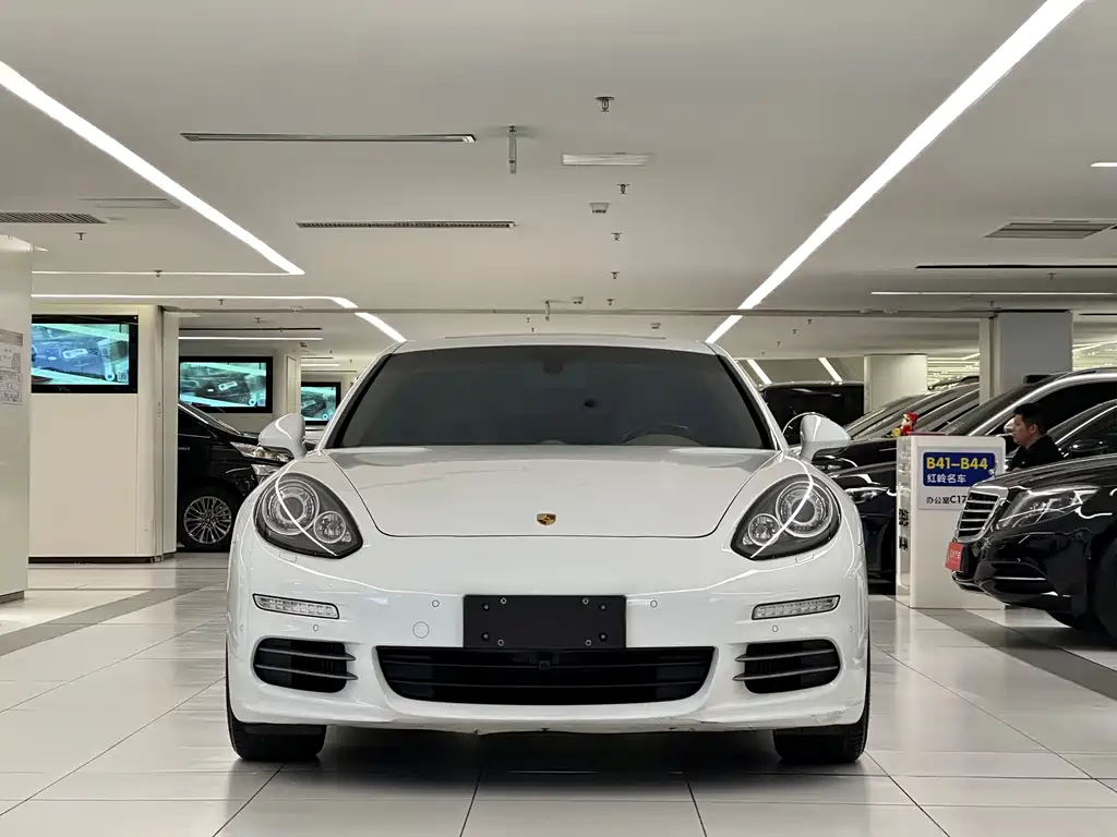 Porsche Panamera 2014