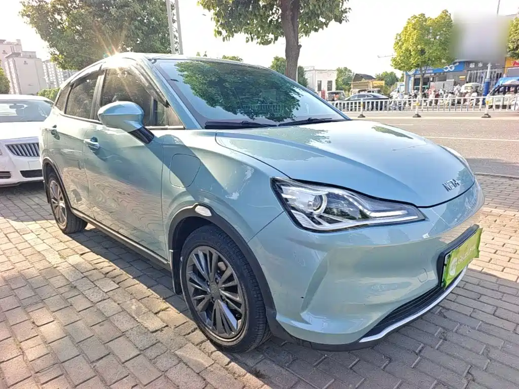 Neta V 2023
