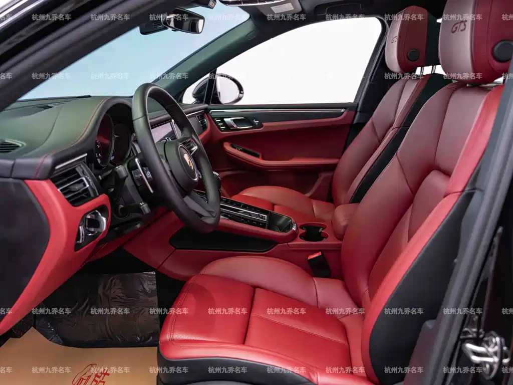Porsche Macan 2023 — фото 14