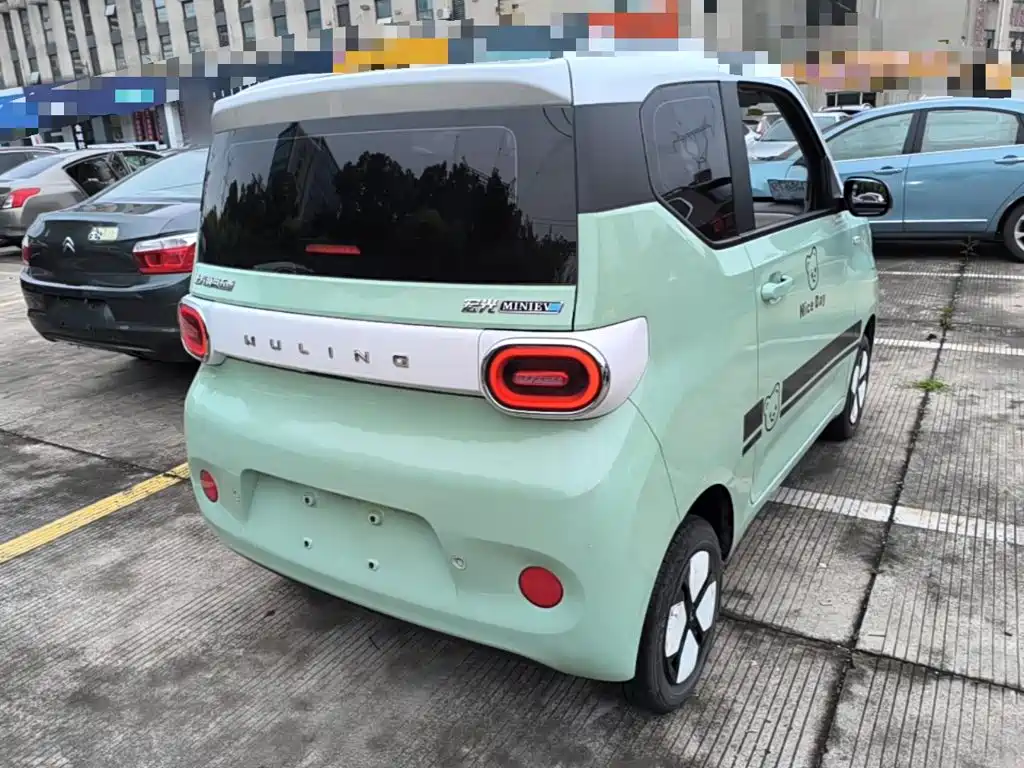 Wuling MINIEV 2024