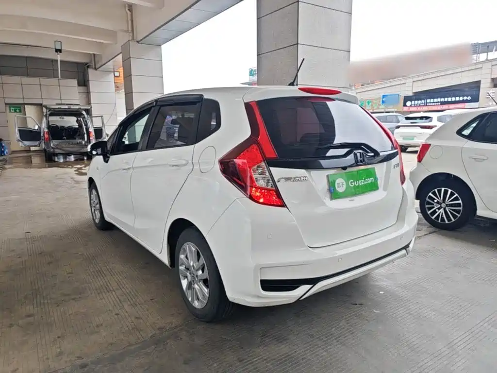 Honda Fit 2019 — фото 5