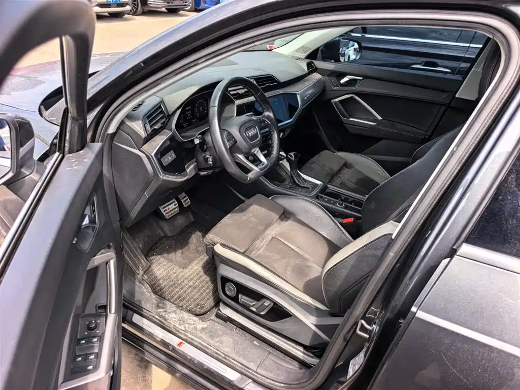 Audi Q3 2019