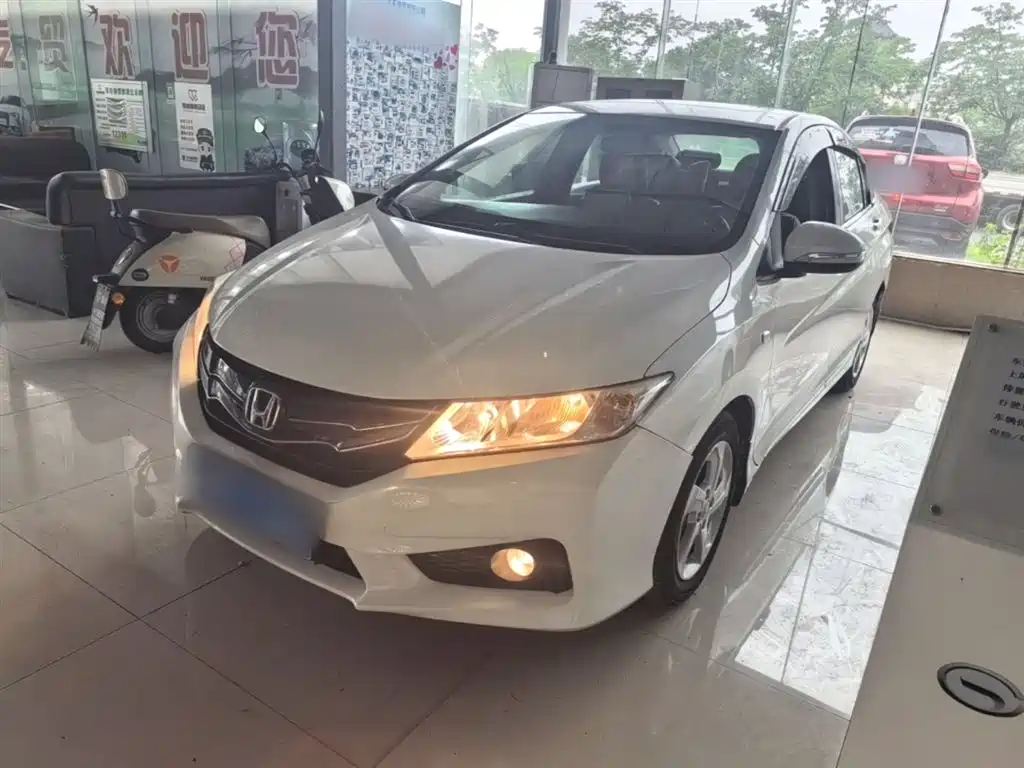 Honda City 2015 — фото 2