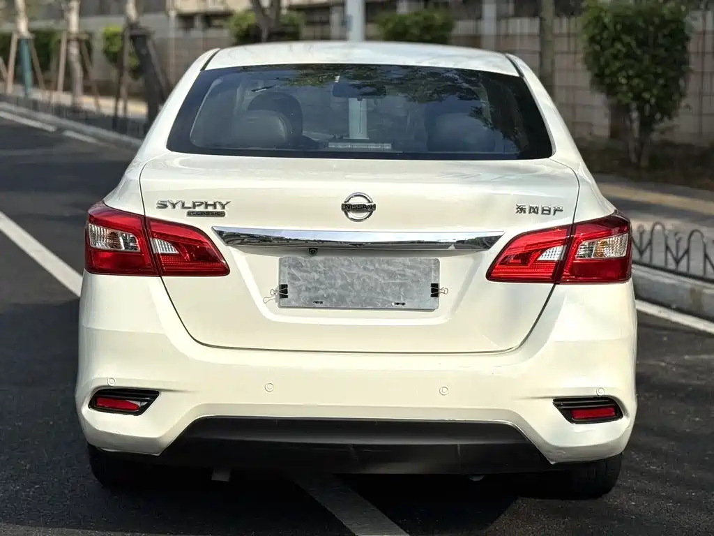 Nissan Sylphy 2022 — фото 8