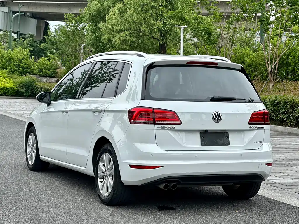 Volkswagen Golf Sportsvan 2016 — фото 4