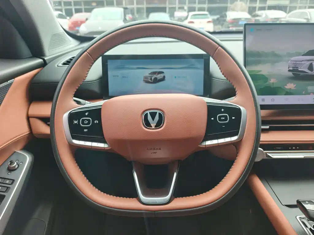 Changan CS75 PLUS 2026 — фото 10