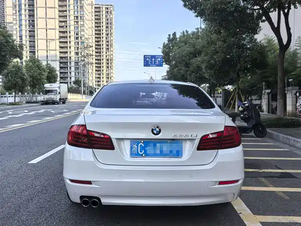 BMW 5 Series 2015