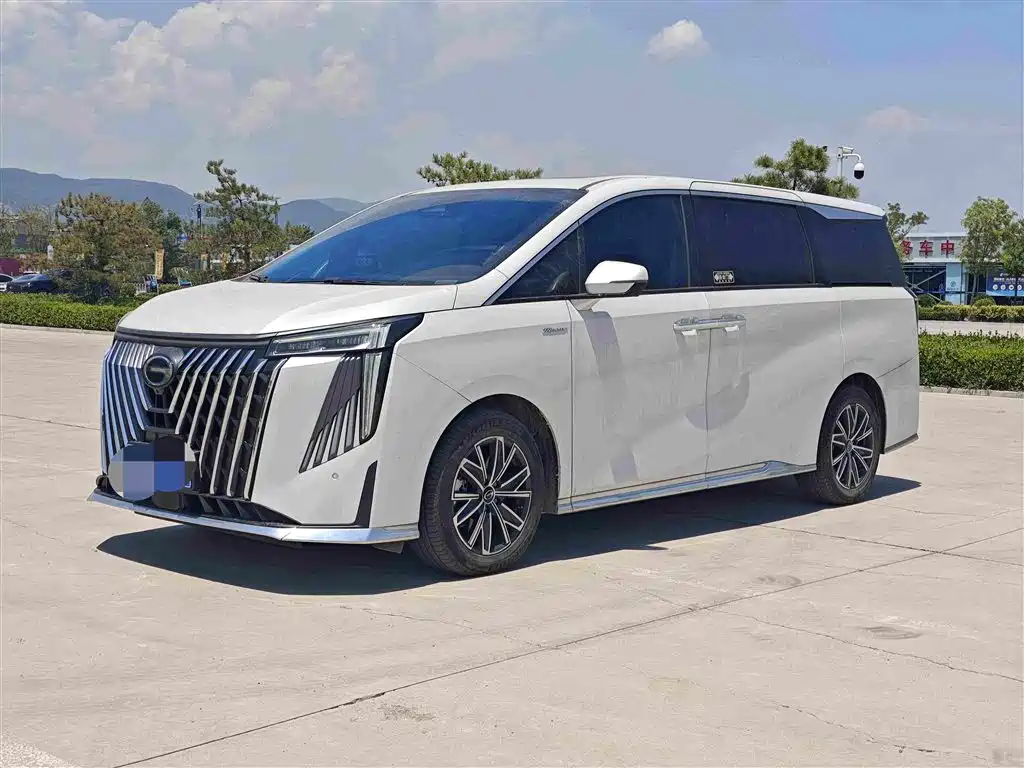 GAC Motor Trumpchi M8 2025 — фото 1