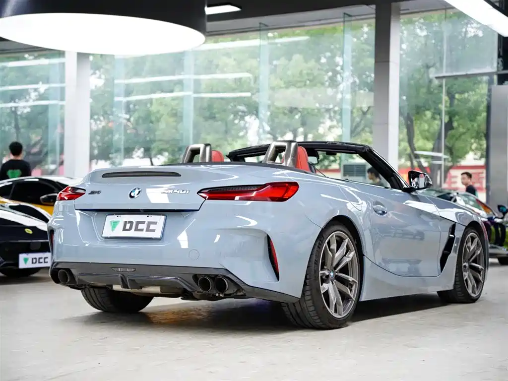 BMW Z4 2020 — фото 7