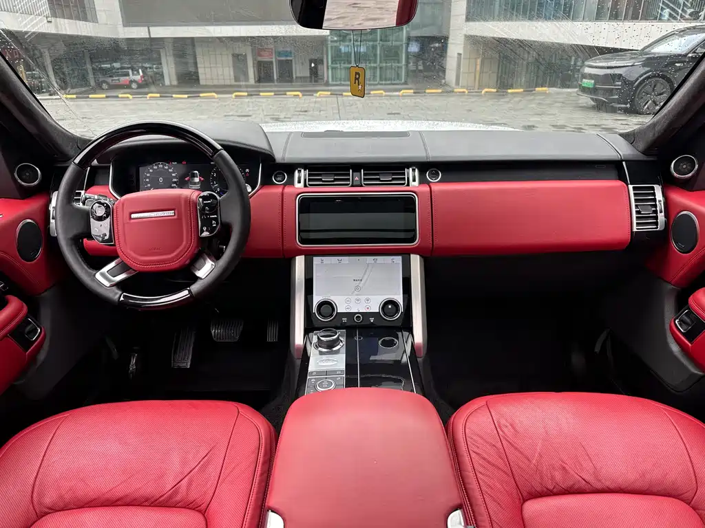 Land Rover Range Rover 2018 — фото 6