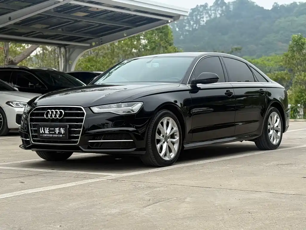 Audi A6L 2018 — фото 1