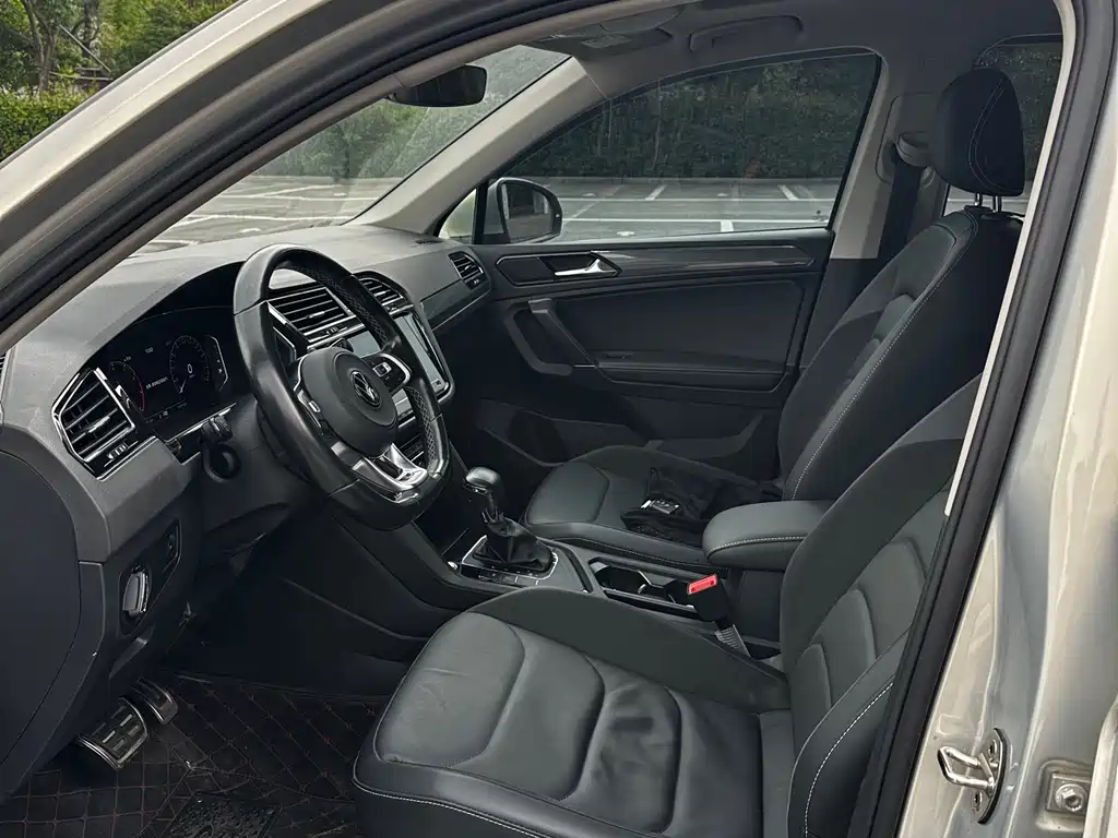 Volkswagen Tiguan L 2021