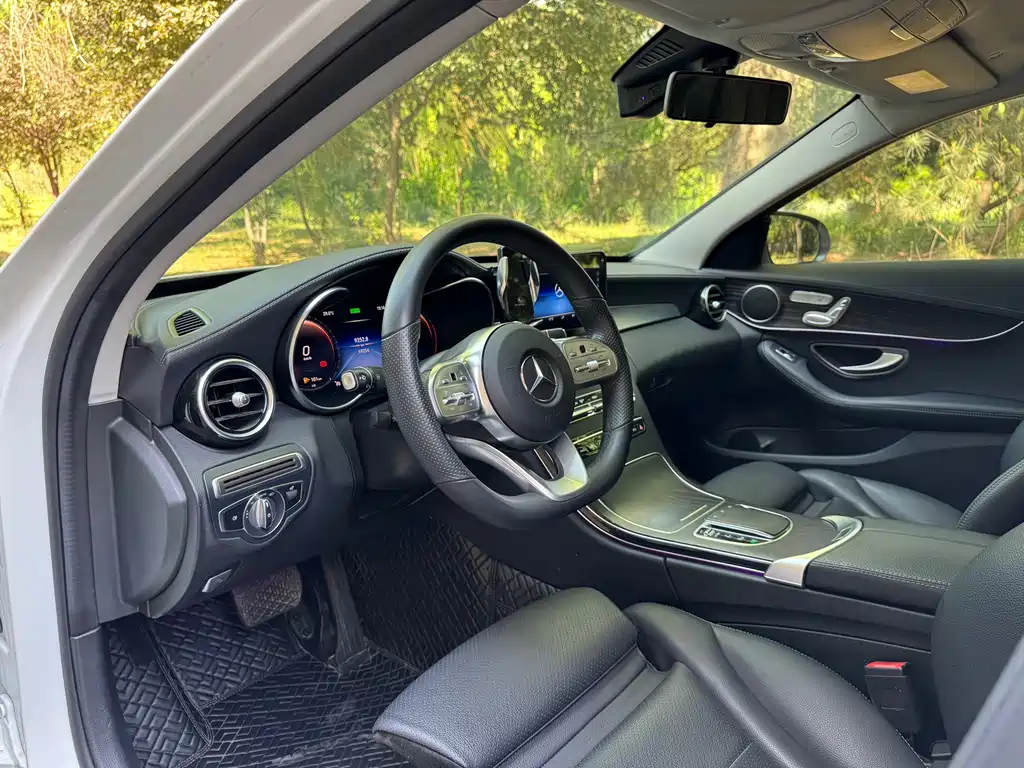 Mercedes-Benz C-Class 2021 — фото 9