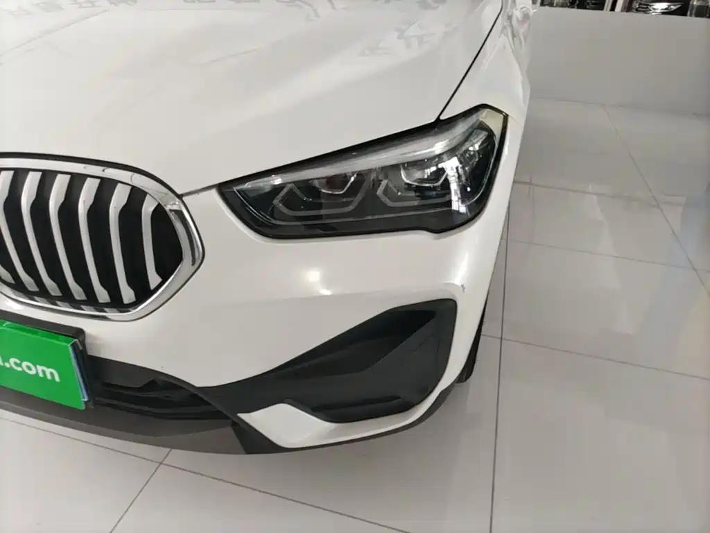 BMW X1 2022 — фото 24