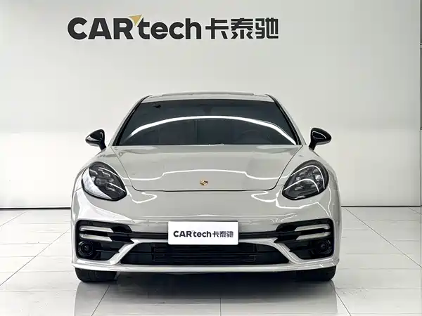 Porsche Panamera 2013