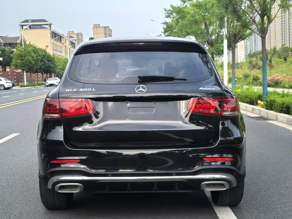 Mercedes-Benz GLC 2021 — фото 20