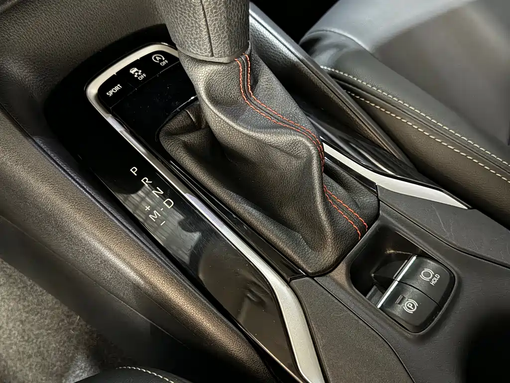 Toyota Corolla 2022 — фото 13