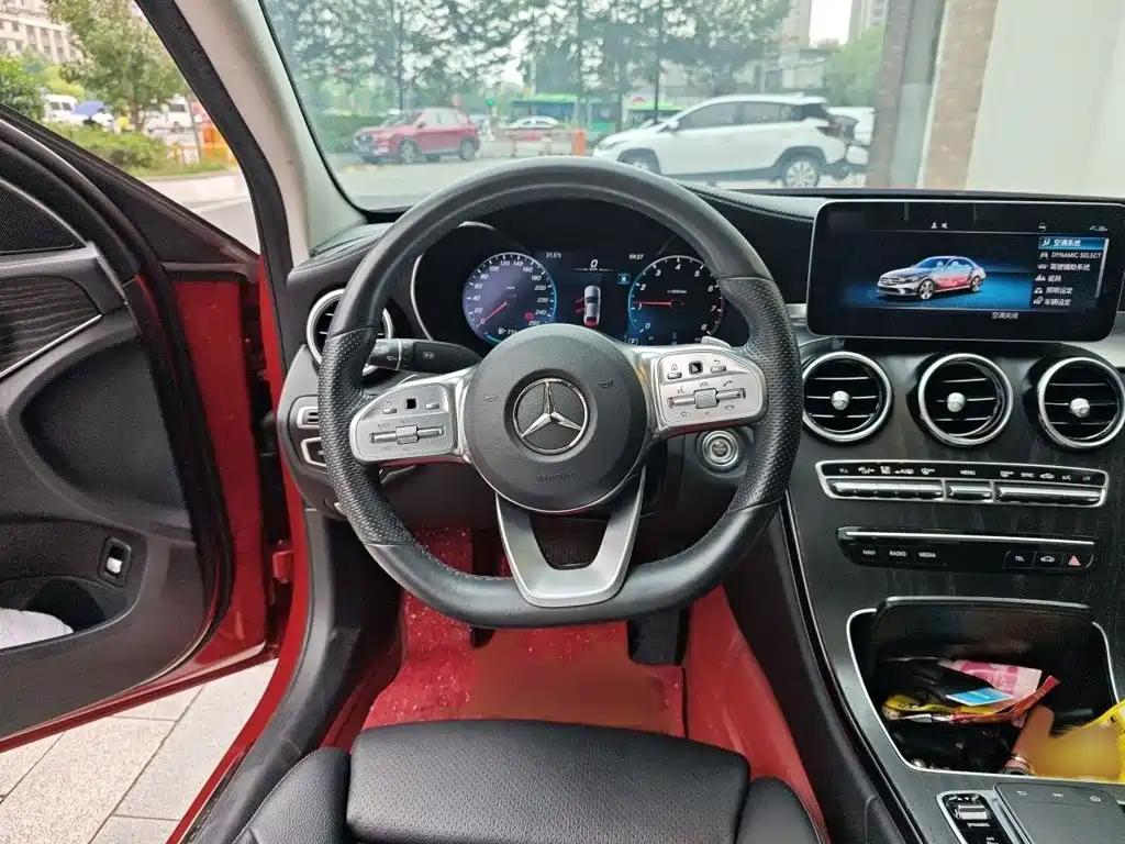 Mercedes-Benz C-Class 2020