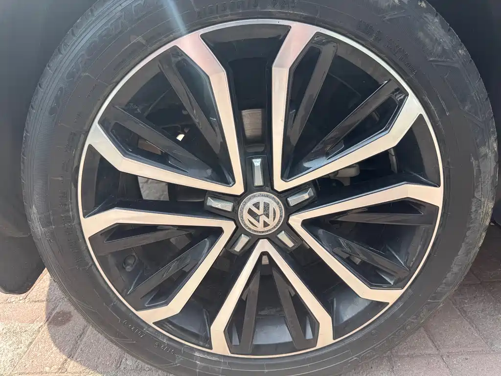 Volkswagen T-Roc 2022 — фото 16