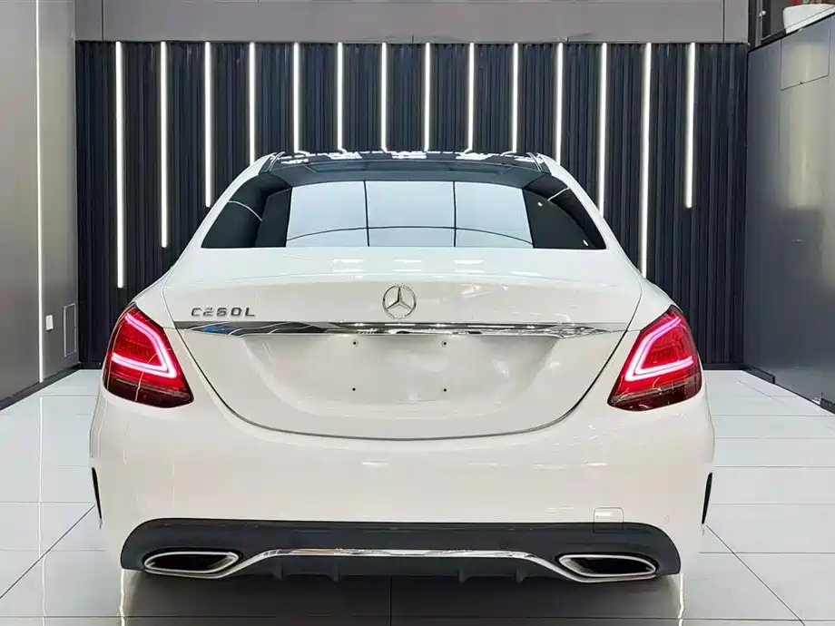 Mercedes-Benz C-Class 2018 — фото 8