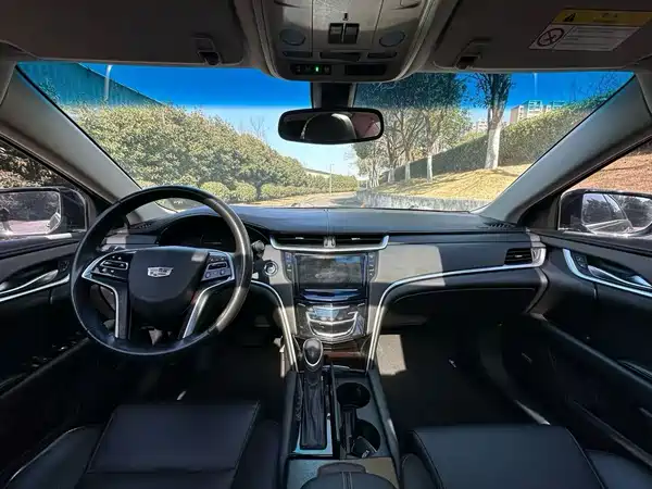 Cadillac XTS 2019