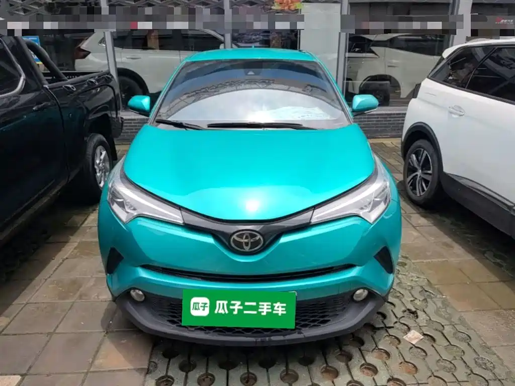 Toyota C-HR 2018 — фото 5