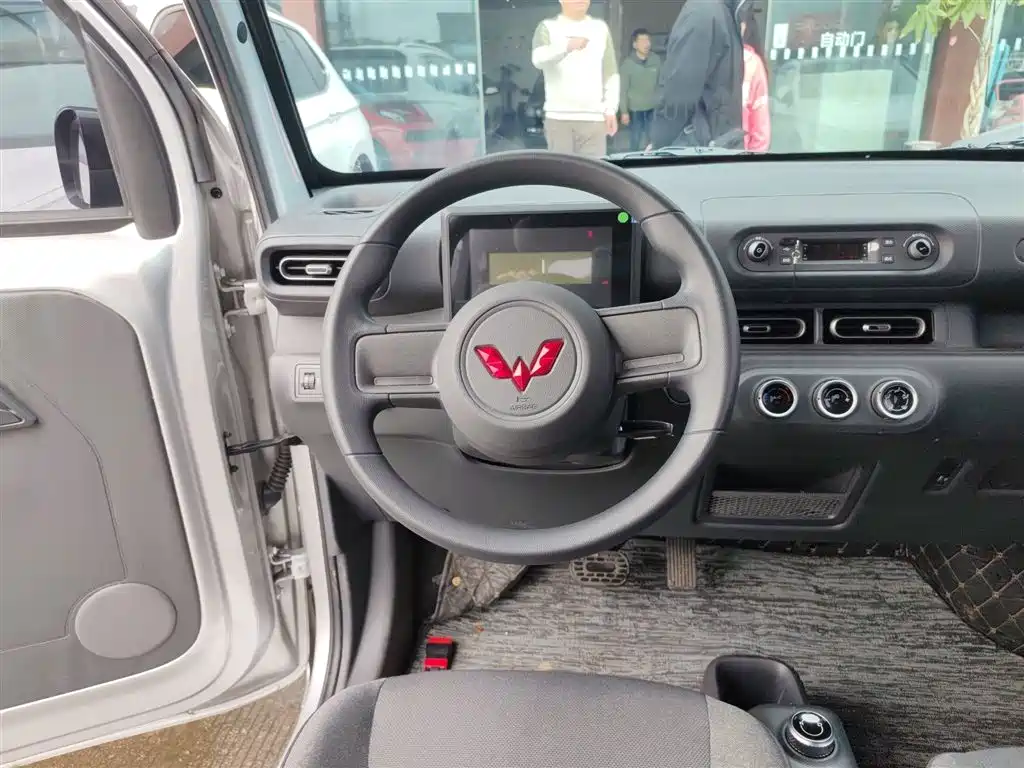Wuling Zhiguang EV 2025 — фото 11