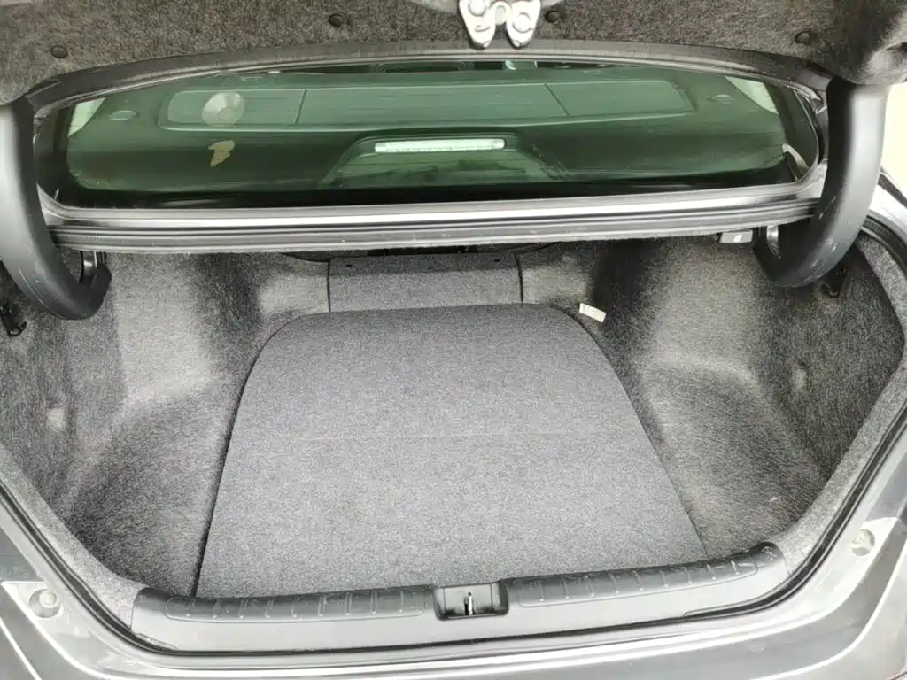Honda Accord 2020 — фото 19