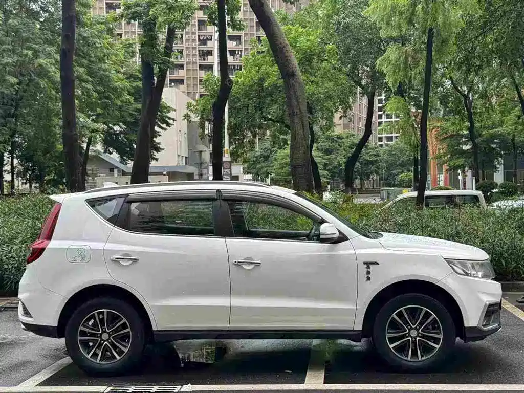 Geely Vision X6 2019