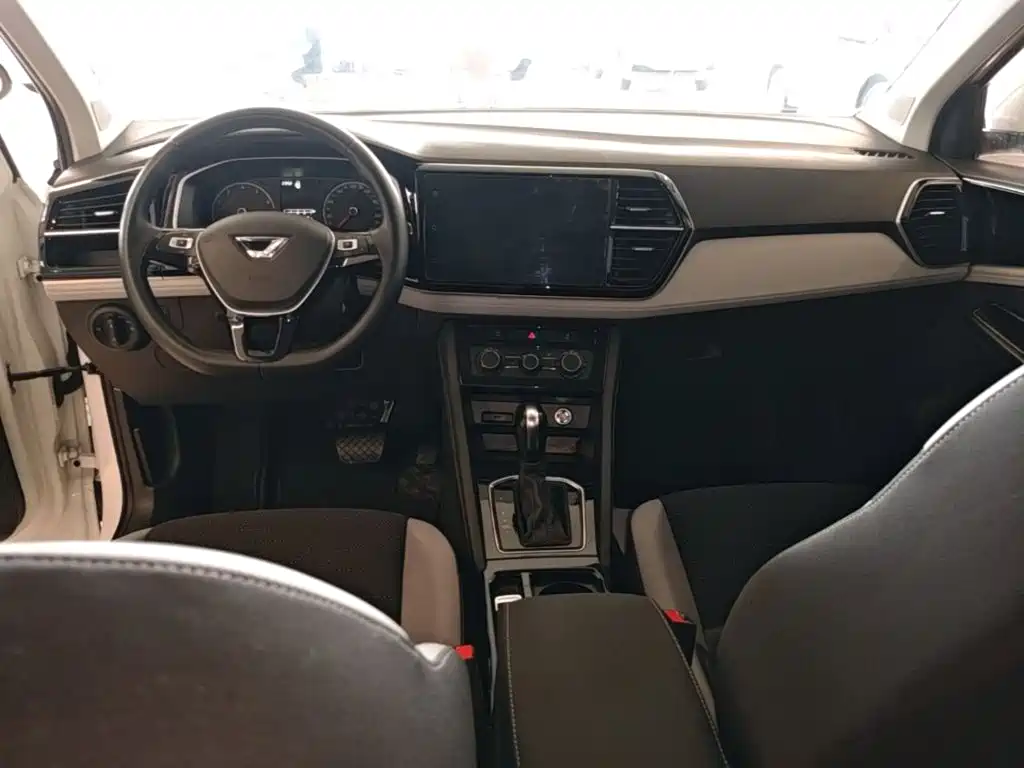 Jetta VS5 2023