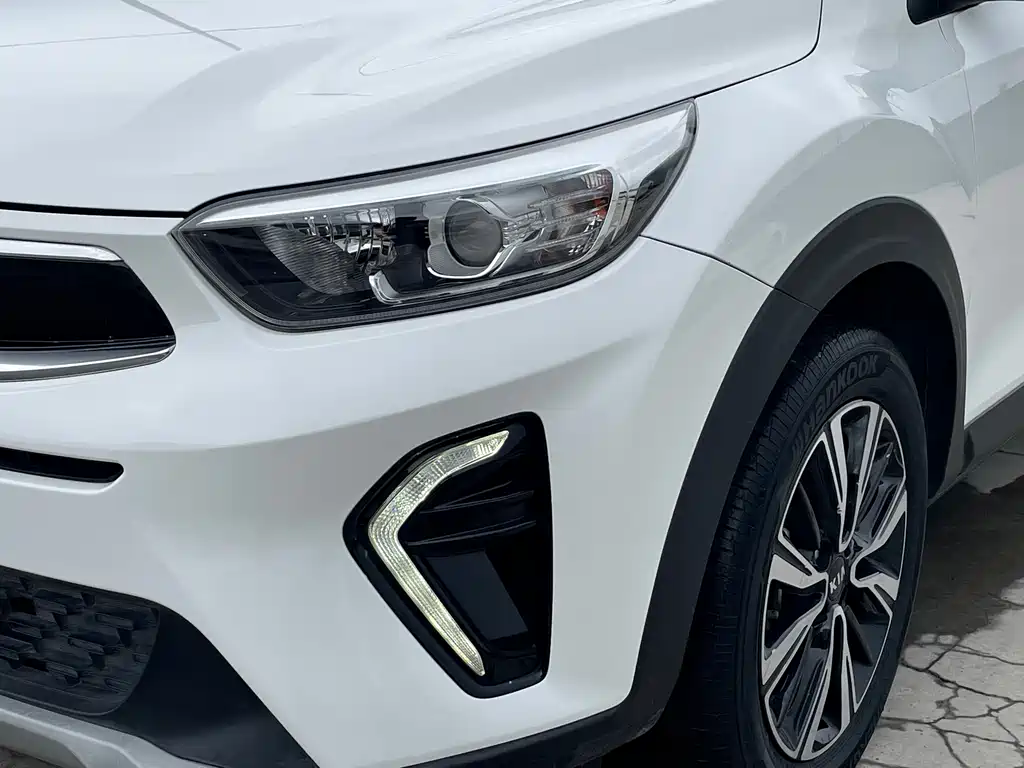 Kia KX1 2020 — фото 8