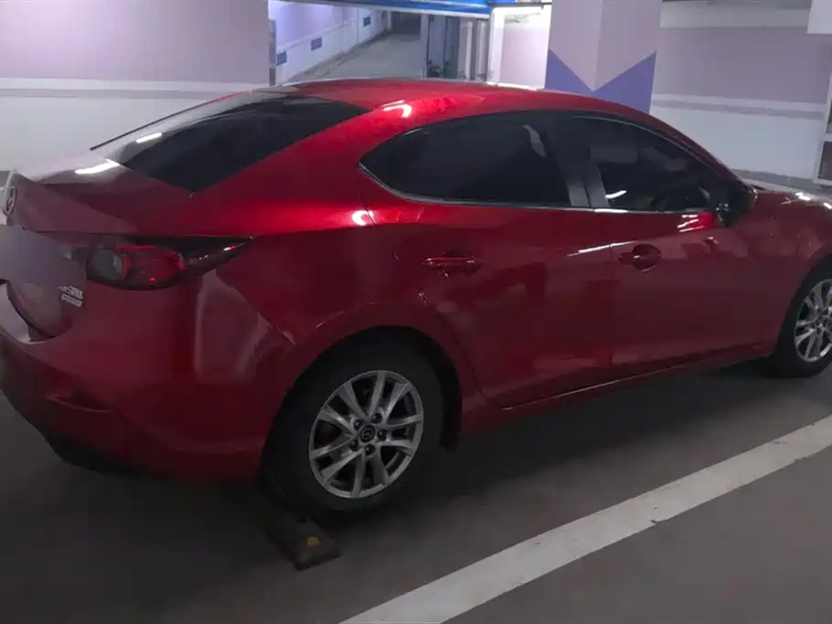 Mazda 3 Axela 2015 — фото 3