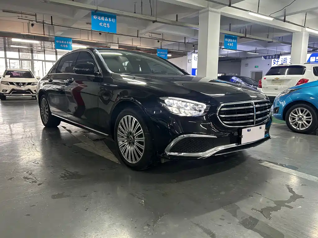 Mercedes-Benz E-Class 2023