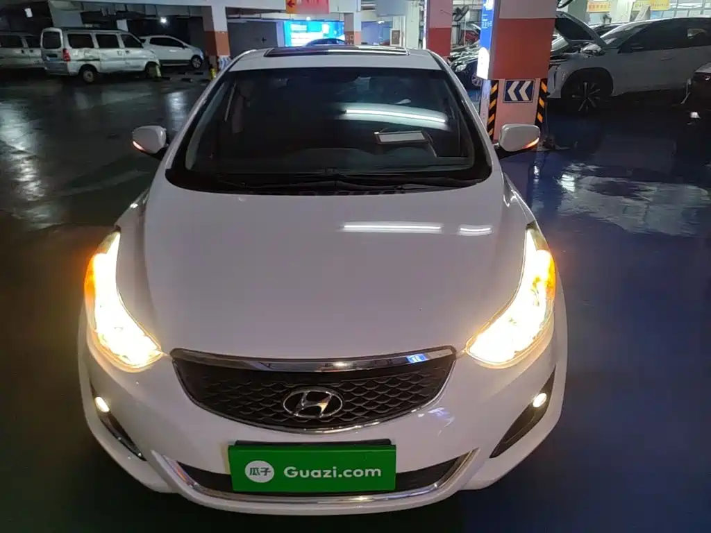 Hyundai Elantra 2018