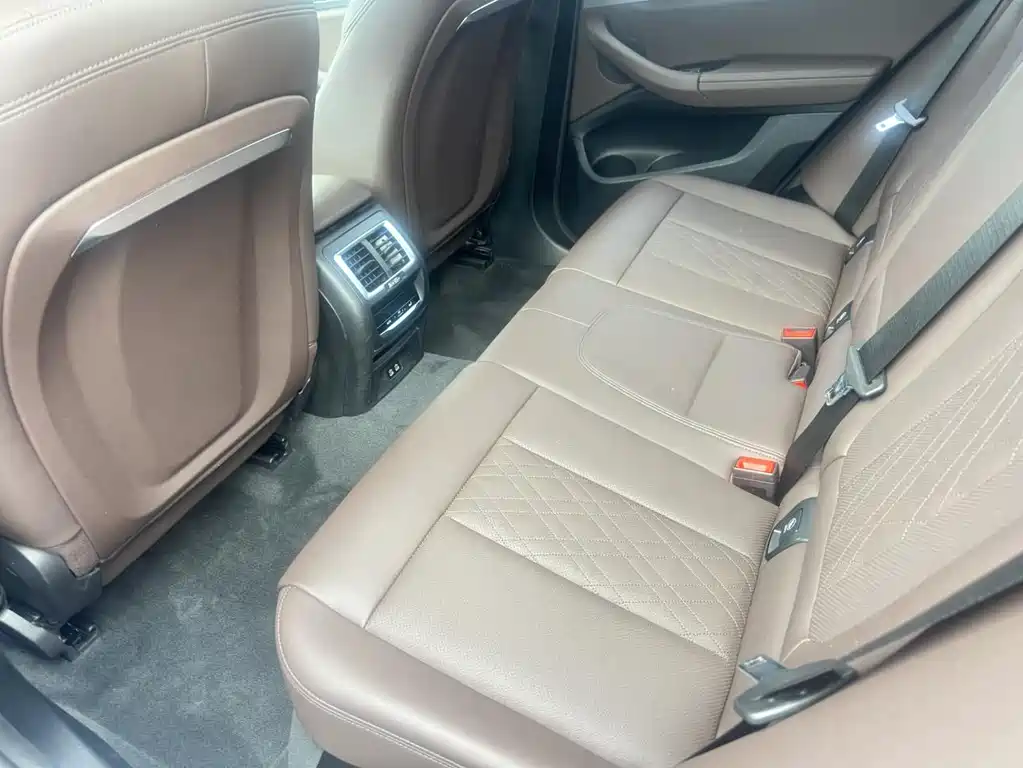 BMW X3 2022 — фото 11
