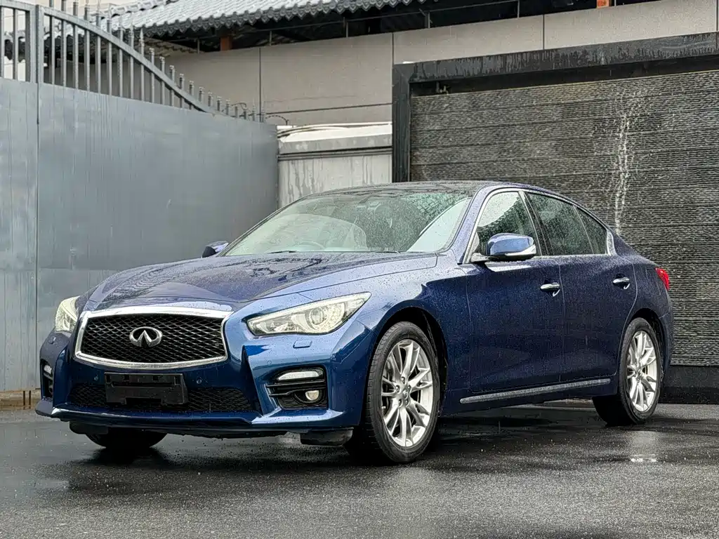 Infiniti Q50L 2017 — фото 1