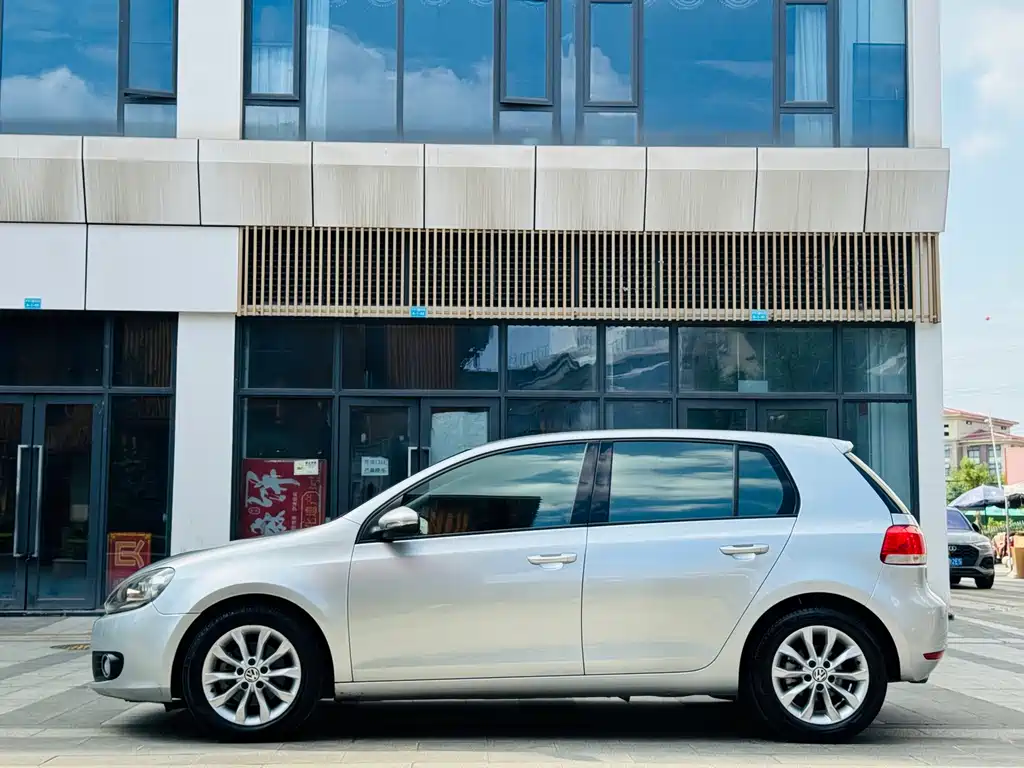 Volkswagen Golf 2011