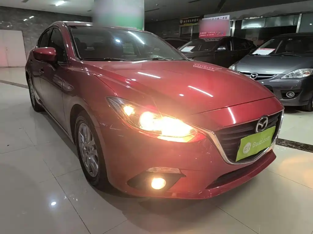 Mazda 3 Angkesela 2015