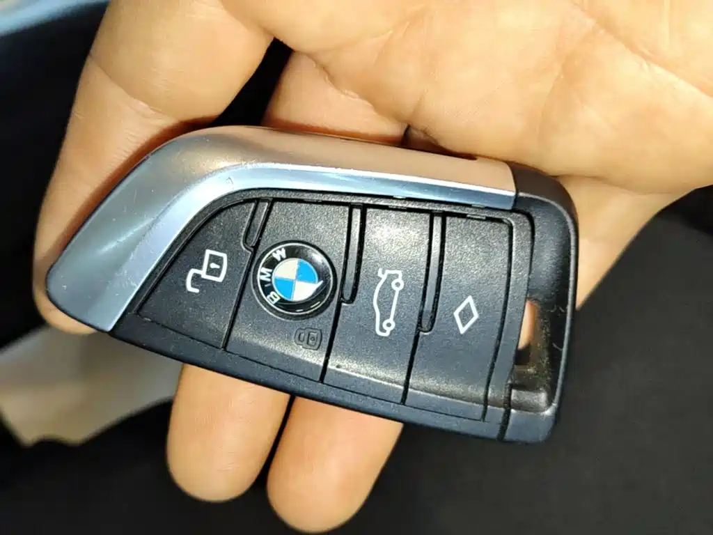 BMW i3 2023 — фото 9