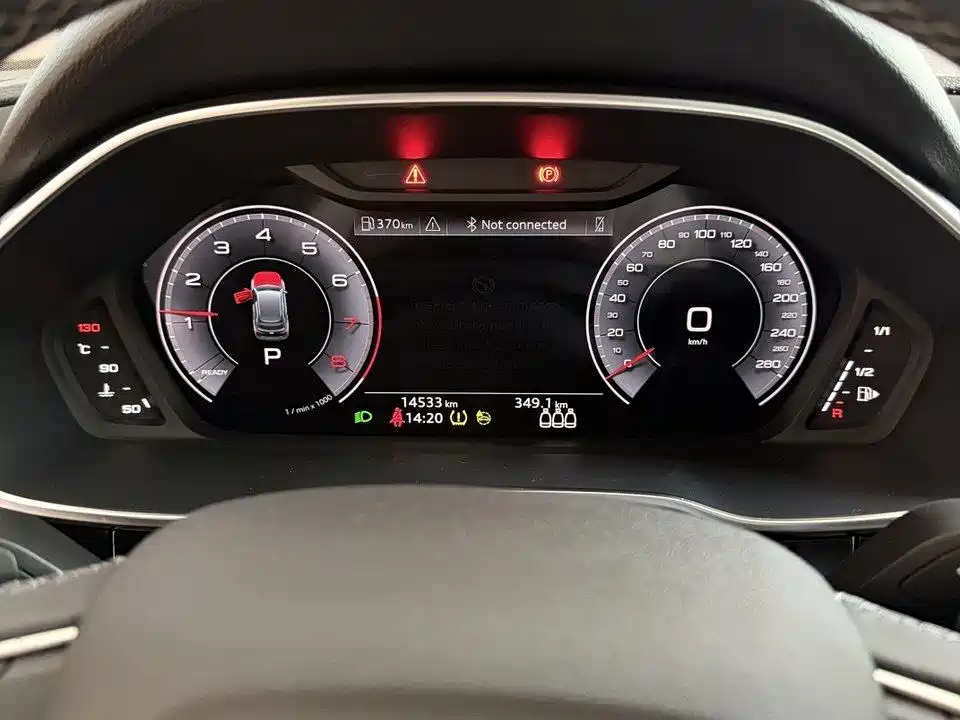 Audi Q3 2023 — фото 18