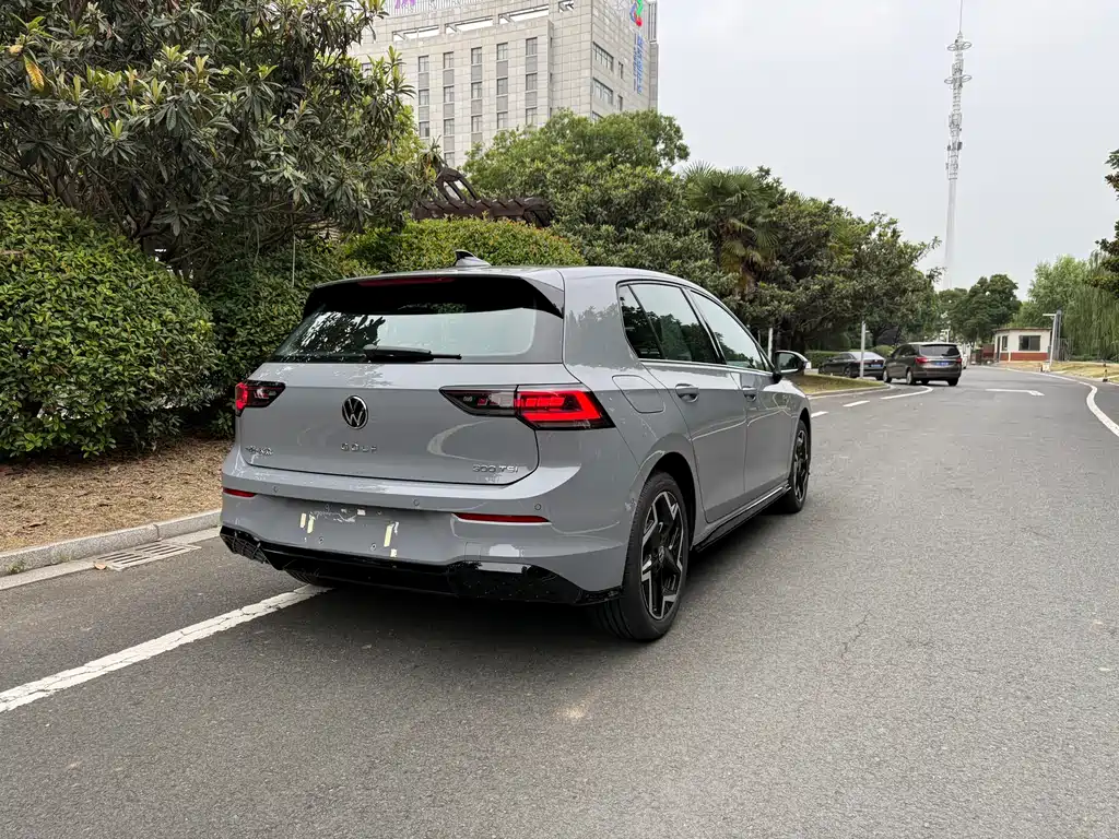 Volkswagen Golf 2026