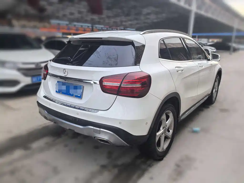 Mercedes-Benz GLA 2017 — фото 4