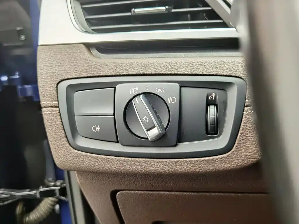 BMW X2 2020 — фото 21