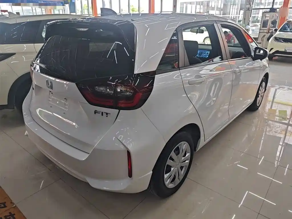 Honda Fit 2022 — фото 7