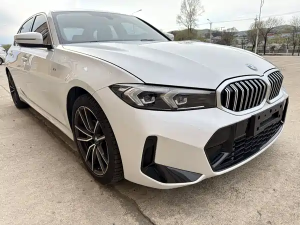 BMW 3 Series 2023