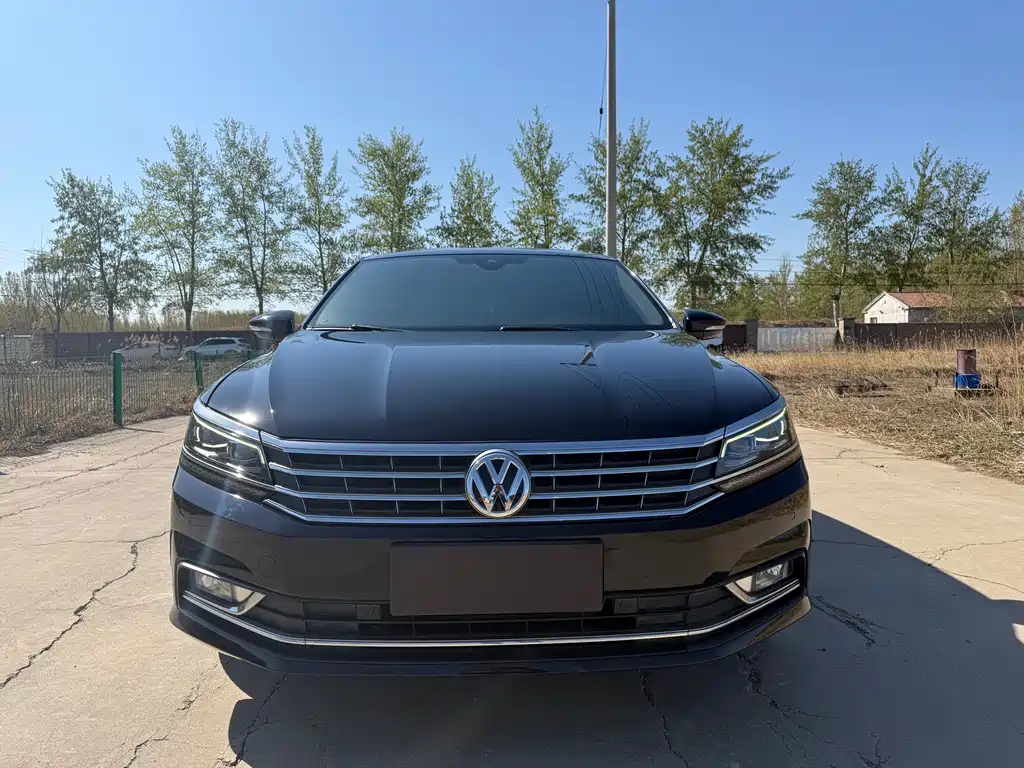Volkswagen Passat 2017 — фото 2